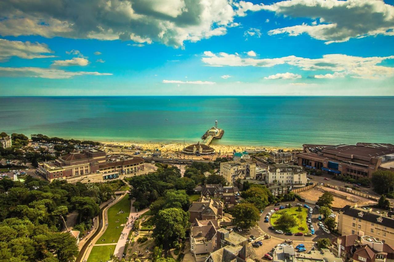 Bournemouth Beachfront Retreat 3 Bedroom 3 Bathroom Seaside B&B With Free Parking Exteriör bild